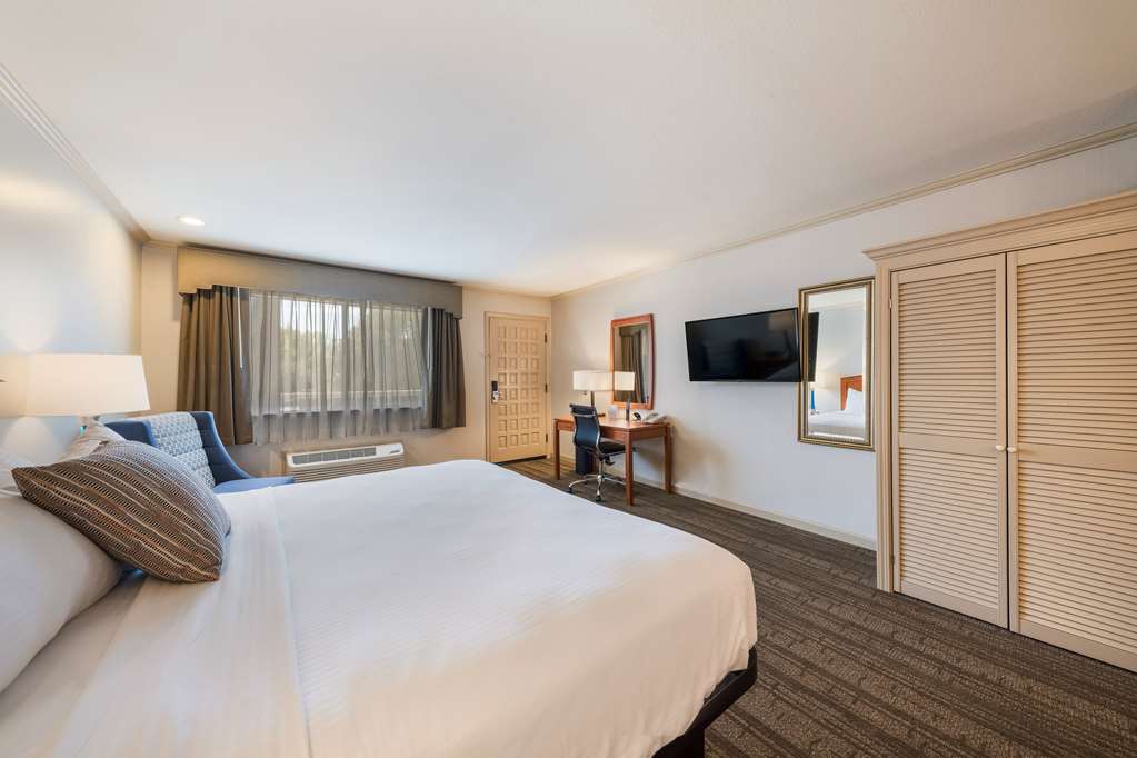 SureStay Plus by Best Western Mountain View - photo 7