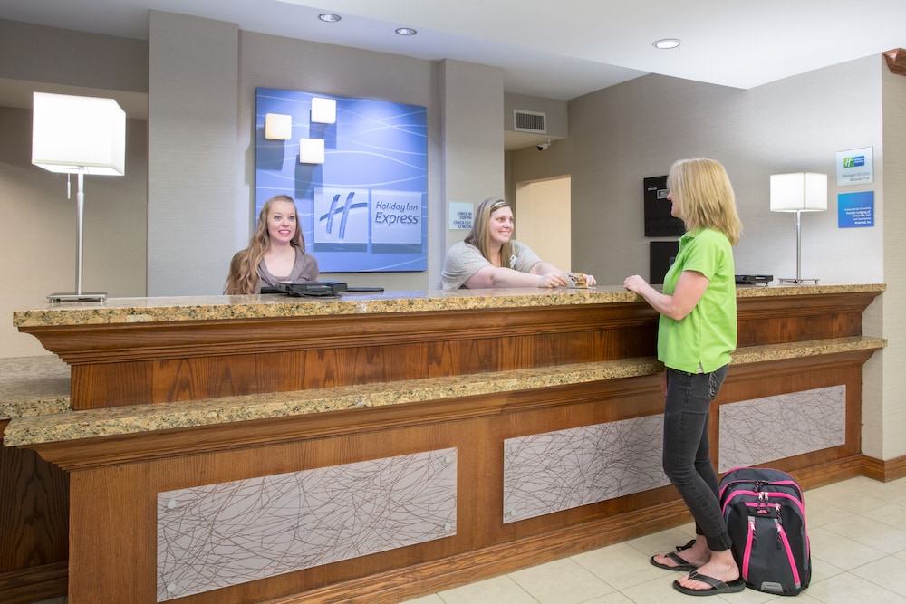 Holiday Inn Express Hotel & Suites Concordia by IHG - photo 42
