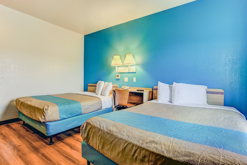 Motel 6 Coos Bay OR - photo 8