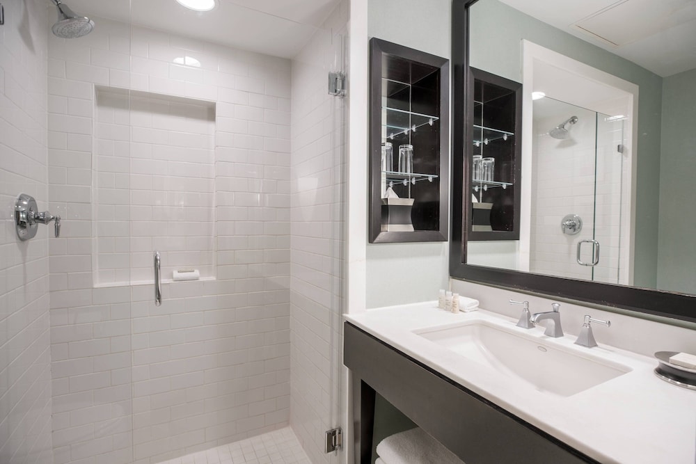 Renaissance New Orleans Pere Marquette French Qtr Area Hotel - photo 22