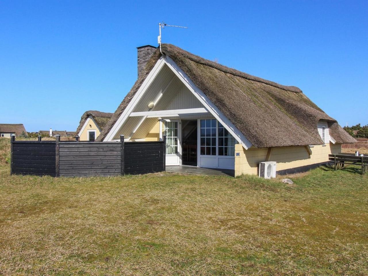 Holiday Home Franciska 800m from the sea by Interhome — 4-Star Luxury Hotel in Ringkobing, Denmark