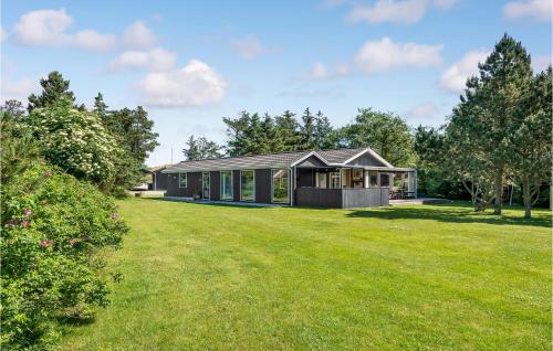 Three Bedroom Holiday Home In Blavand — 4-Star Luxury Hotel in Varde, Denmark