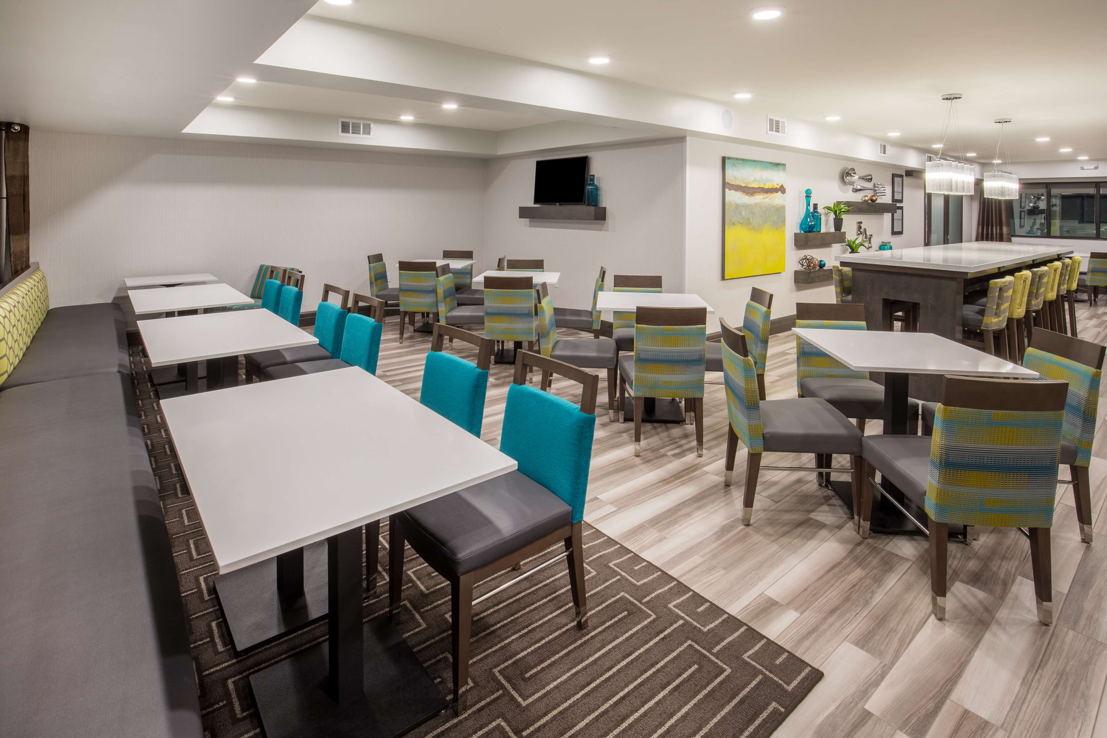 Hampton Inn Monterey - photo 7