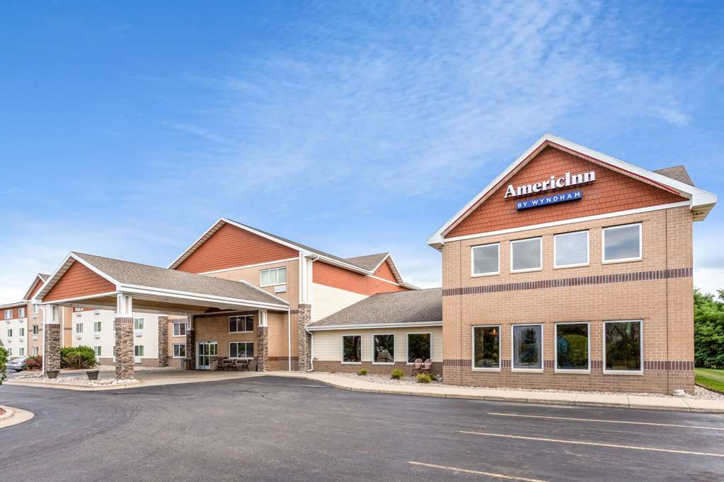 AmericInn by Wyndham Wausau - photo 2