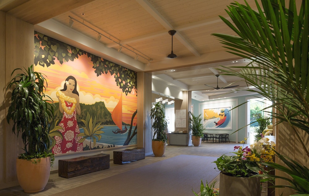 Queen Kapiolani Hotel - photo 9