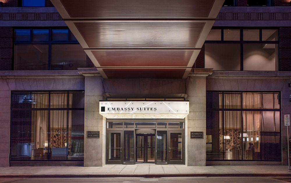 Embassy Suites by Hilton Minneapolis Downtown - photo 48