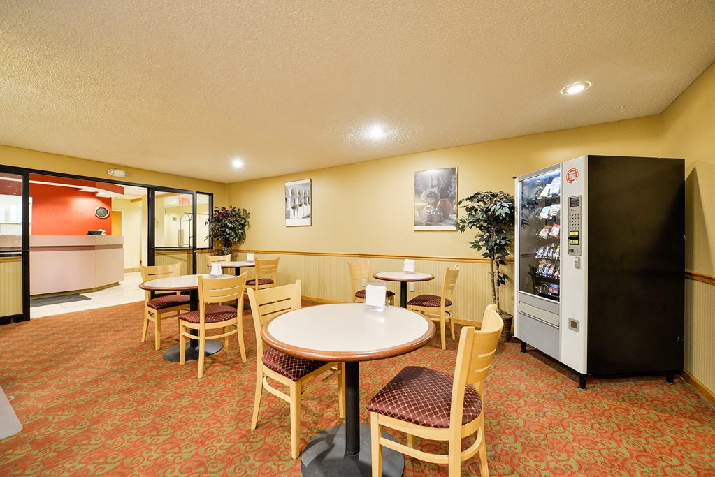 Americas Best Value Inn East Syracuse - featured photo