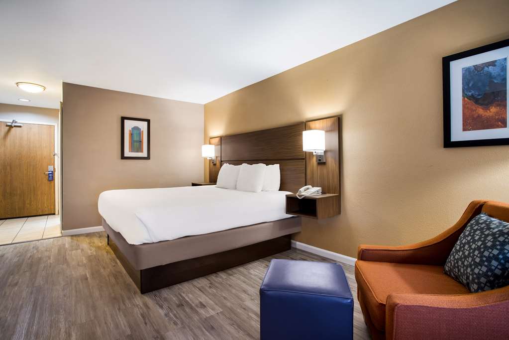 Best Western Gallup West - photo 30