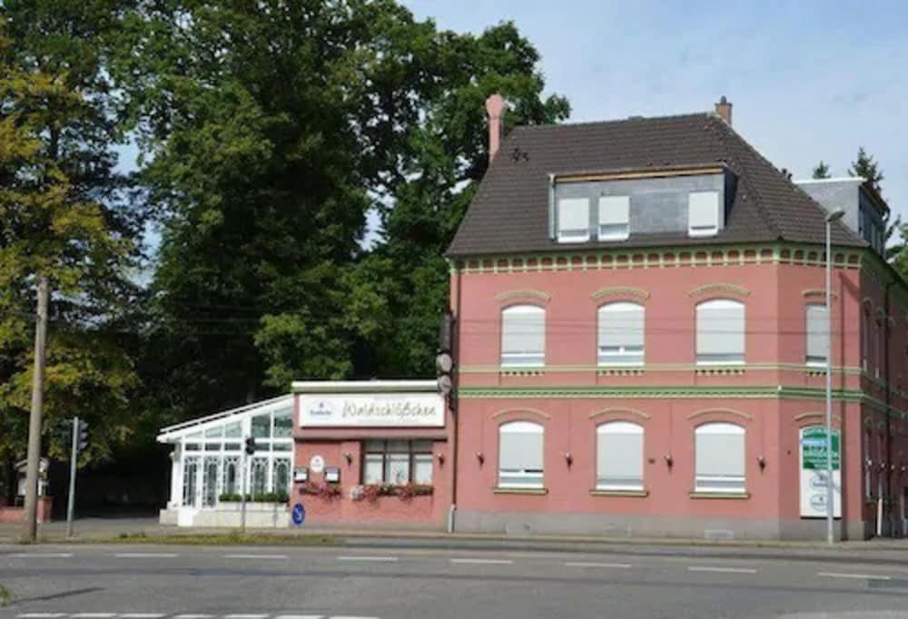 Hotel Waldschlösschen in Muelheim, Germany