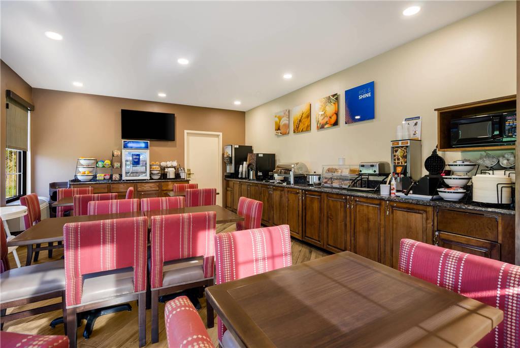 Comfort Inn Lexington Virginia Horse Center - photo 24