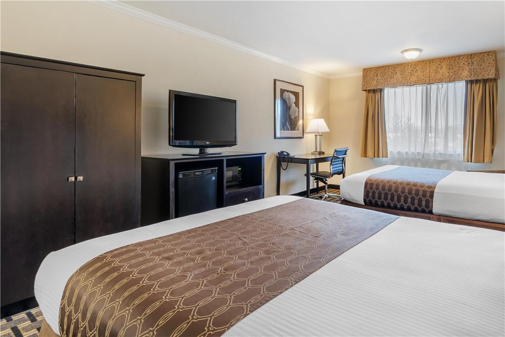 Best Western Plus Inn of Hayward - photo 27