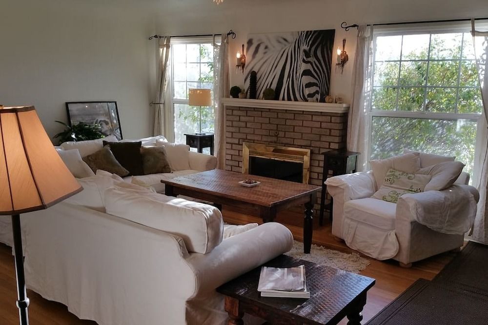 Spanish Craftsman Smarthouse 2 Baths — Klamath Falls