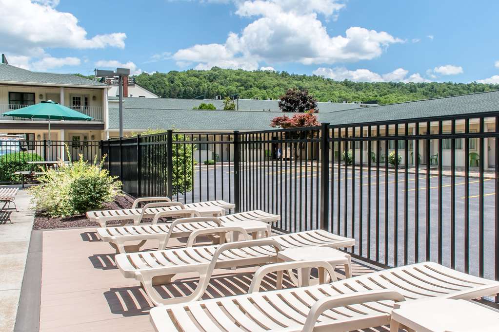 Quality Inn Bedford - photo 37