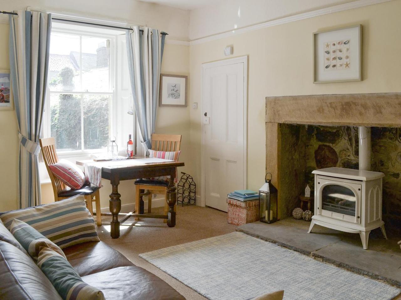 Grosvenor Cottage — 4-Star Luxury Hotel in Alnmouth, United Kingdom