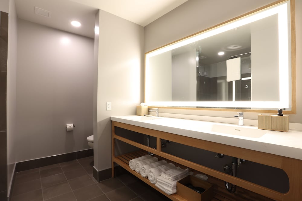 Cedartree Hotel Portland Hillsboro - photo 24