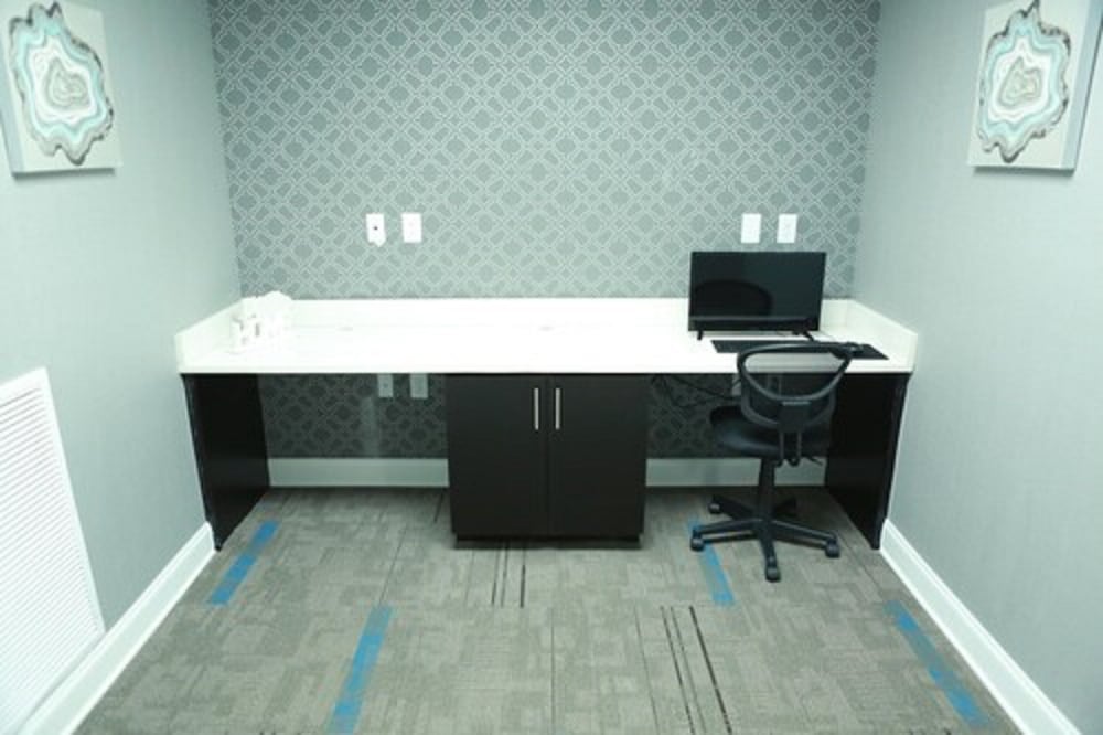 Home Inn and Suites - photo 50