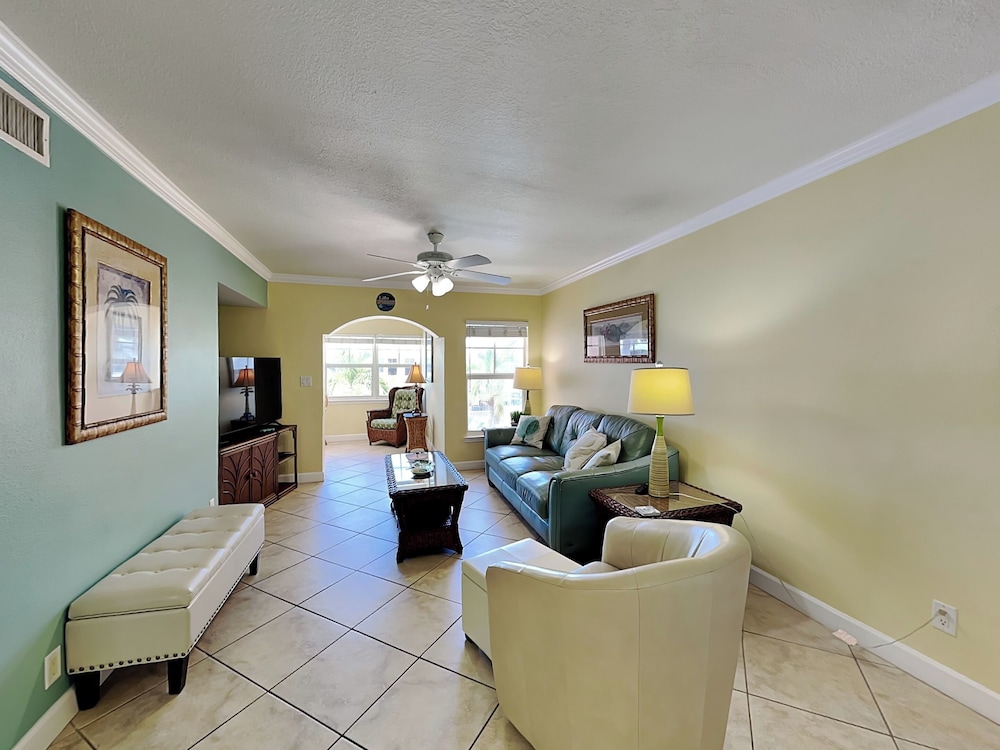 Barefoot Beach Resort B 201 by Distinctive Beach Rentals - photo 15