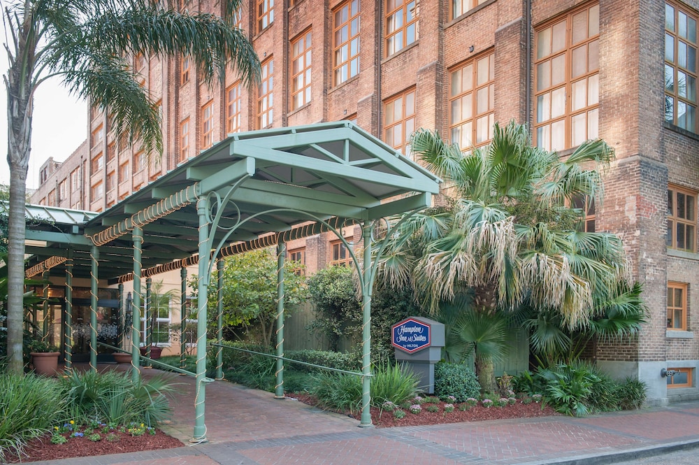 Hampton Inn and Suites New Orleans Convention Center - featured photo