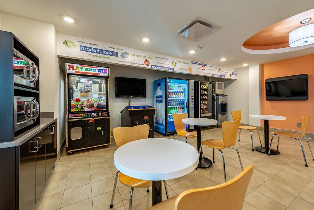 Motel 6 Mankato MN - photo 23