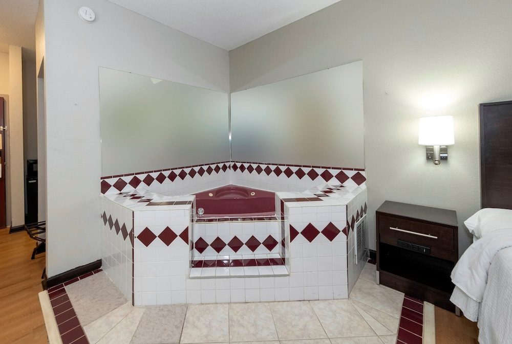 Red Roof Inn Atlanta Southeast Stockbridge - photo 10