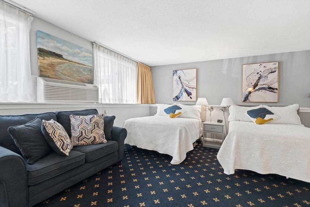 The Niantic Inn - photo 10