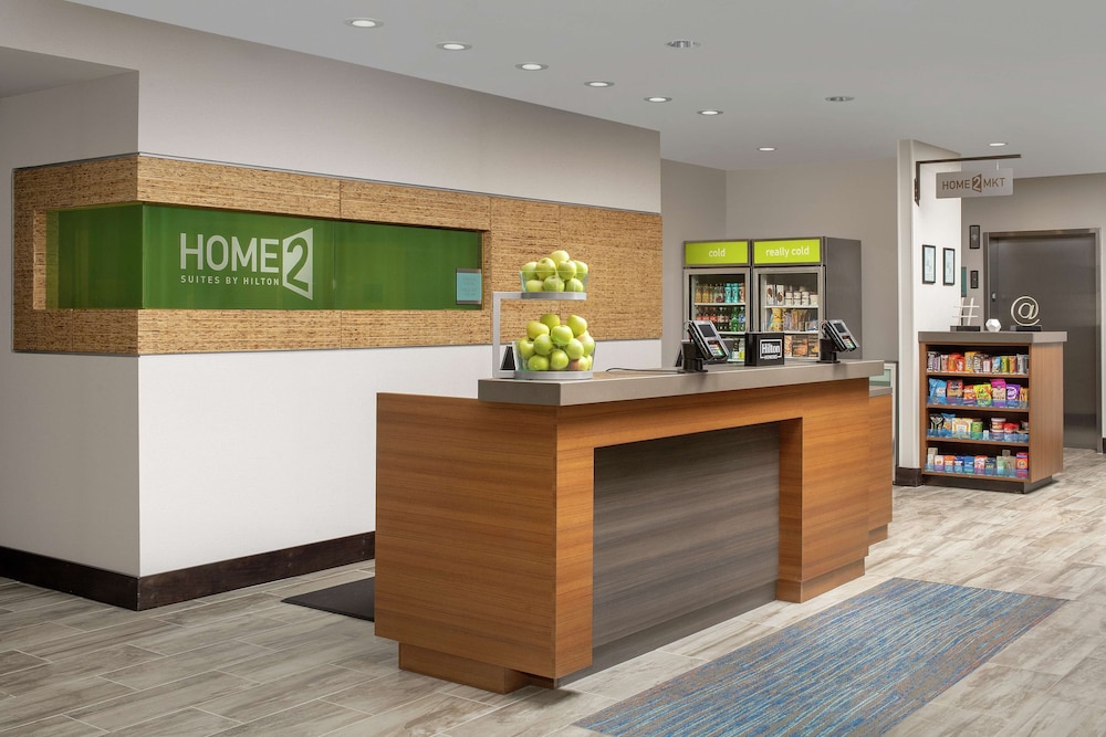 Home2 Suites by Hilton Charlottesville Downtown - photo 3