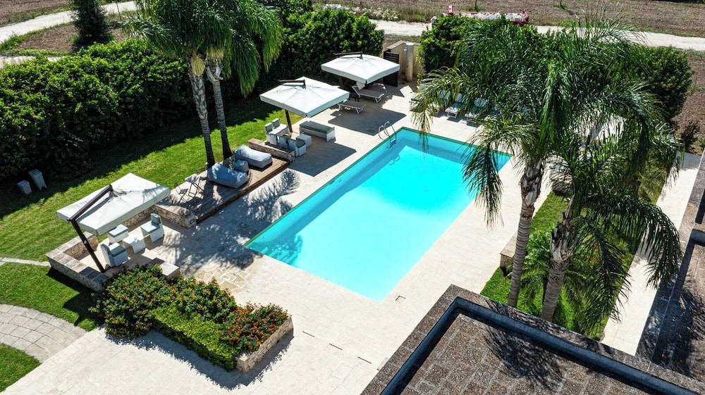 Tenuta San Nicola — hotel in Novoli