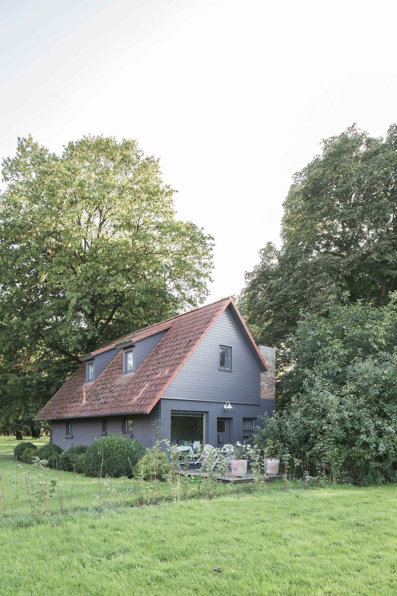 Kranich Hotel — hotel in Saal