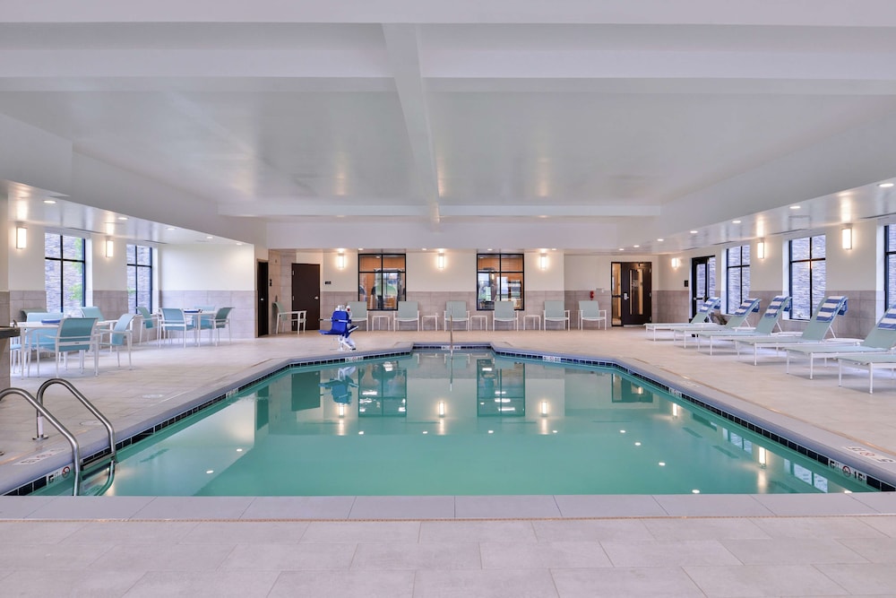Homewood Suites by Hilton Des Moines Airport - photo 42