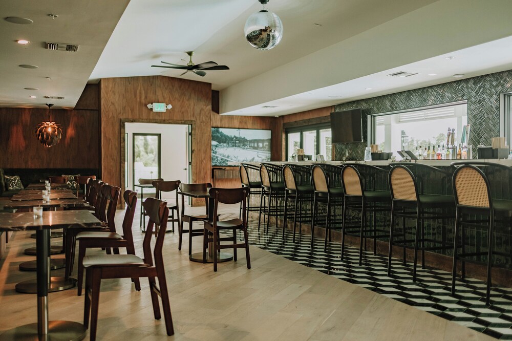 Gulf Hills Hotel & Resort - photo 22