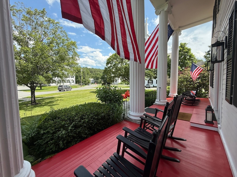 Four Columns Inn - photo 78
