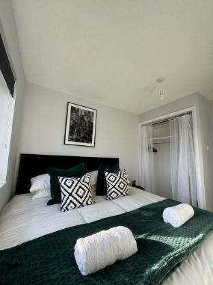 Apartment Close to the Studios — 4-Star Luxury Hotel in Borehamwood, United Kingdom