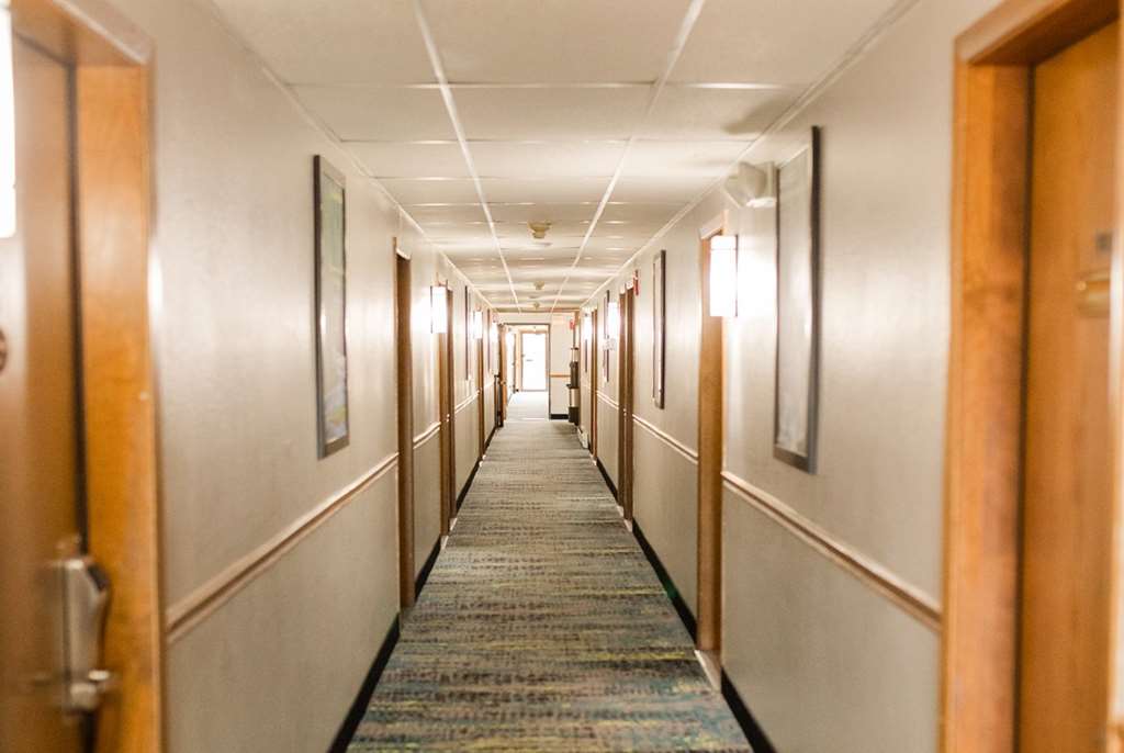 Travelodge by Wyndham Escanaba - photo 22