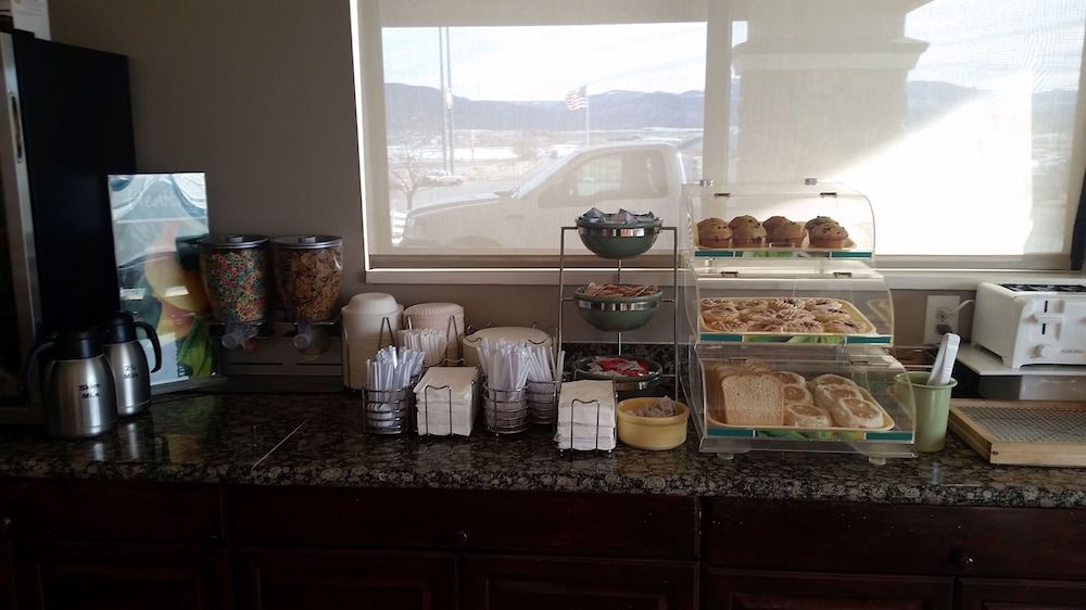 Wingate by Wyndham Beaver I 15 - photo 38