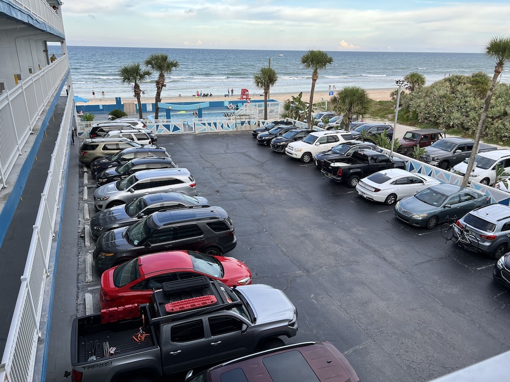 Chateau Mar Beach Resort - photo 48