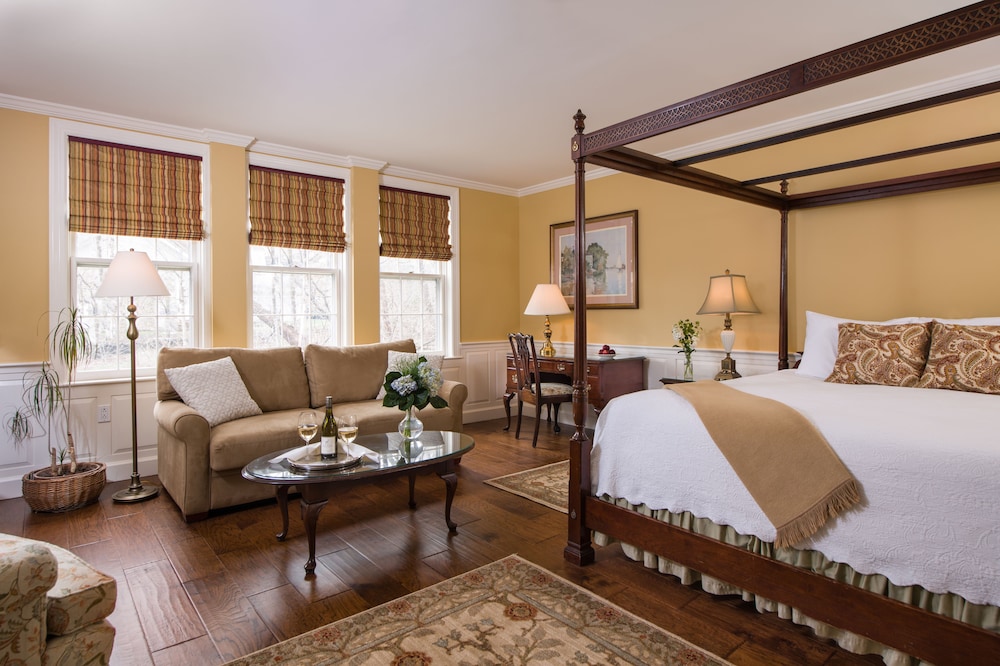 Swift House Inn - photo 35
