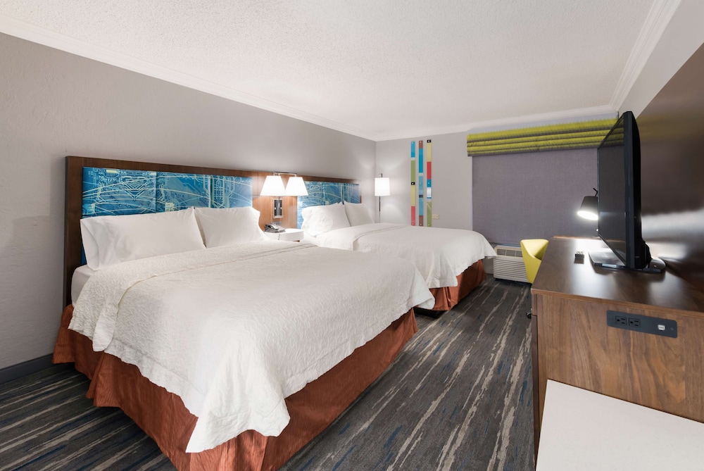 Hampton Inn & Suites Chicago Hoffman Estates - photo 15
