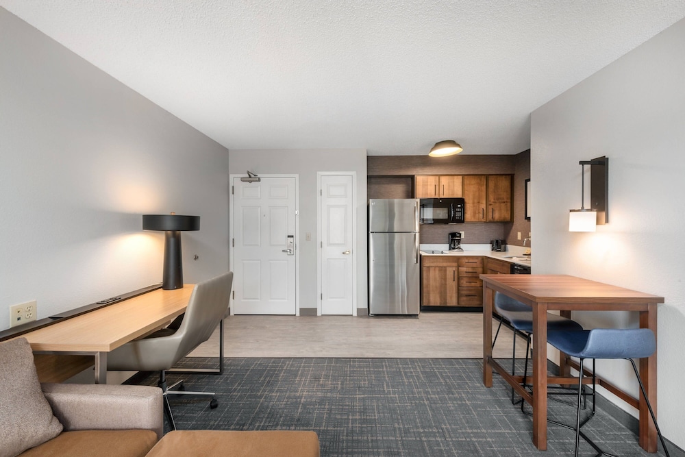 Residence Inn by Marriott Springfield - photo 10