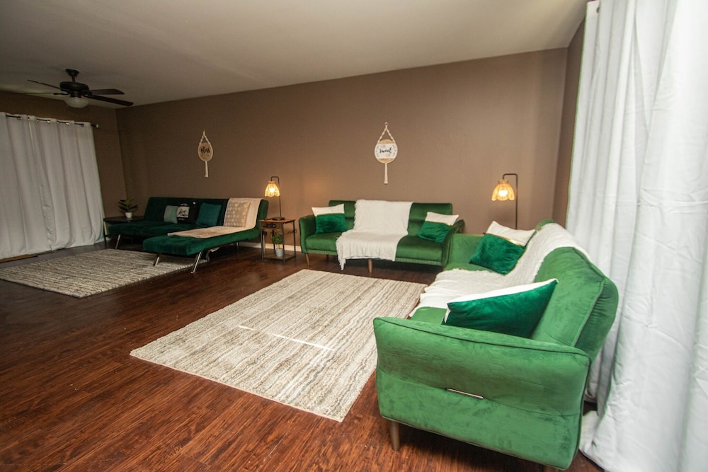 Home Sweet Home Midtown - photo 14