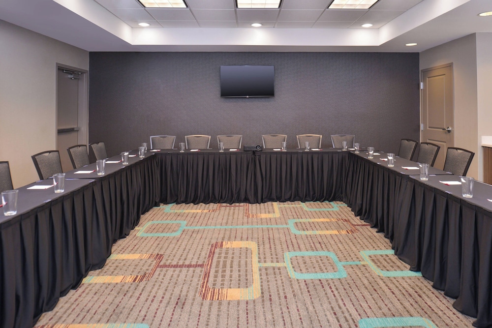 Residence Inn Cedar Rapids South - photo 36