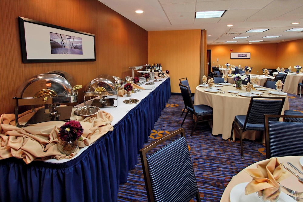 Courtyard by Marriott Rockaway Mount Arlington - photo 37