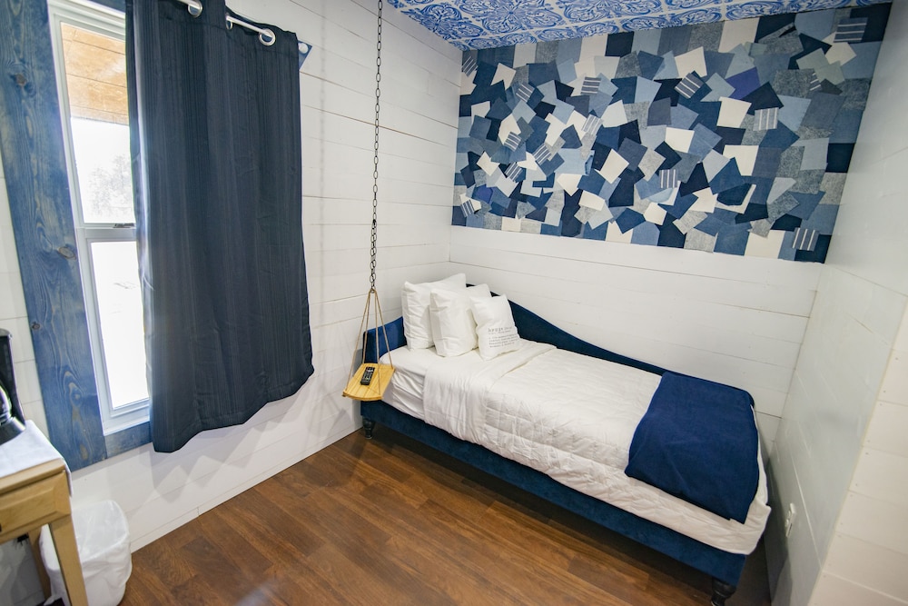The Historic Hygge Hotel - photo 4