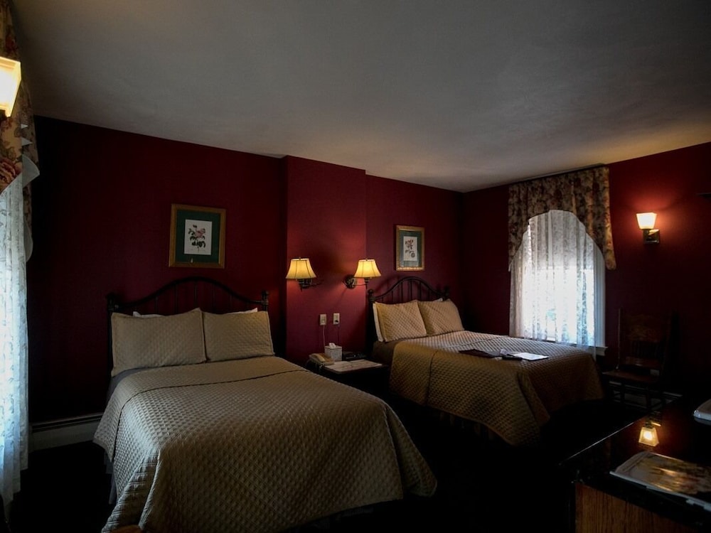 Hotel Ruby Marie - photo 11