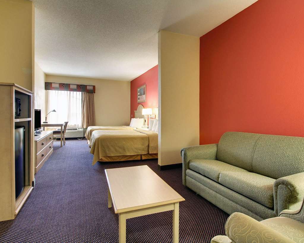 Quality Inn & Suites Hattiesburg North - photo 24