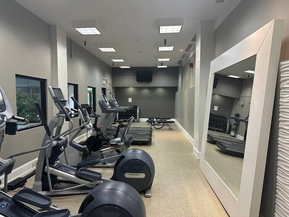 DoubleTree By Hilton Hotel Augusta - photo 36