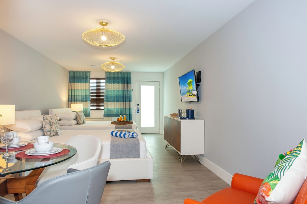 Waterside Hotel and Suites - photo 14