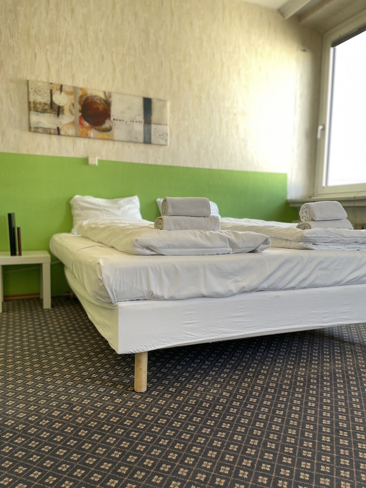 Hotel Tabor Rooms — Vienna