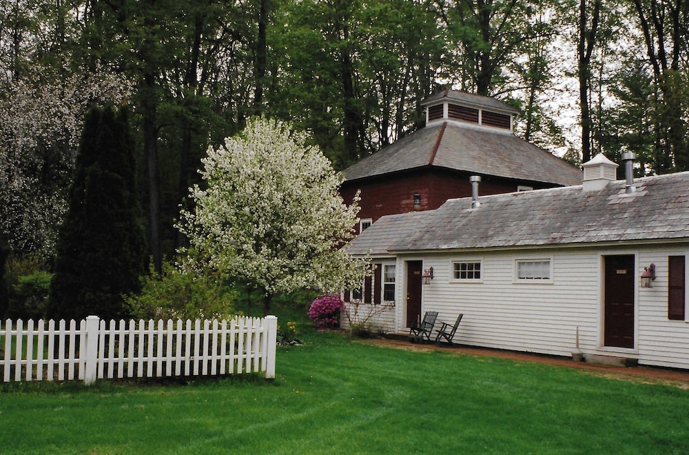 Arlington Inn - photo 85