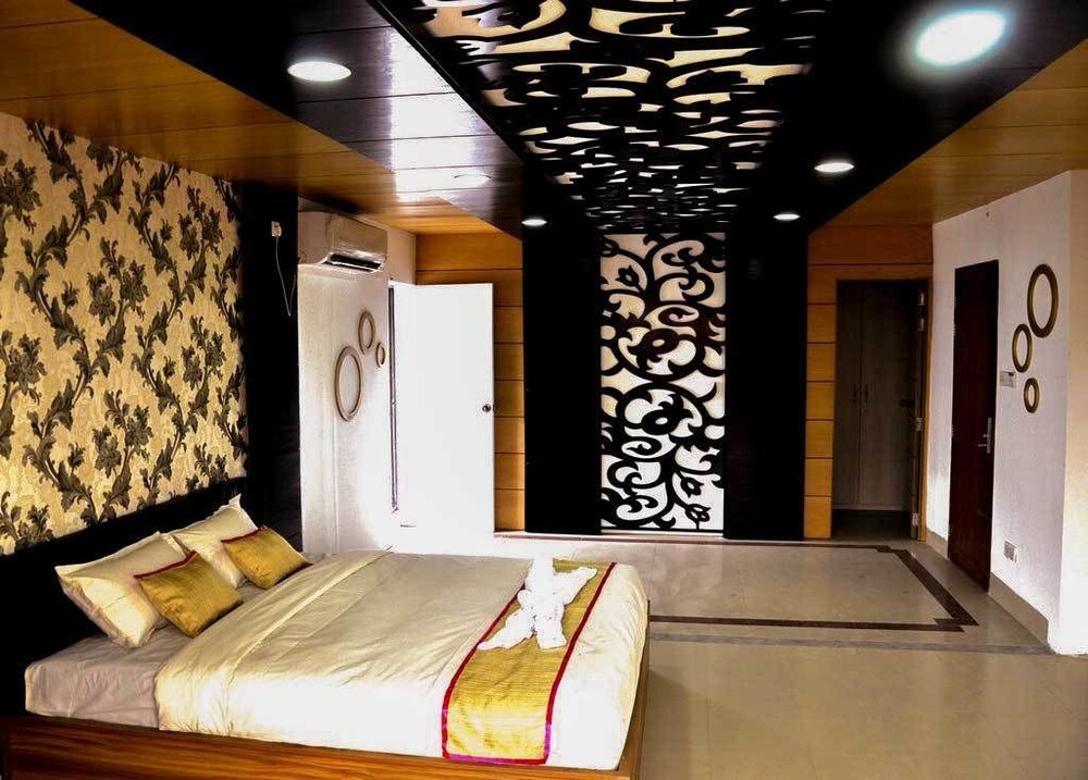 Dhaka Premier Hotel in Dhaka, Bangladesh