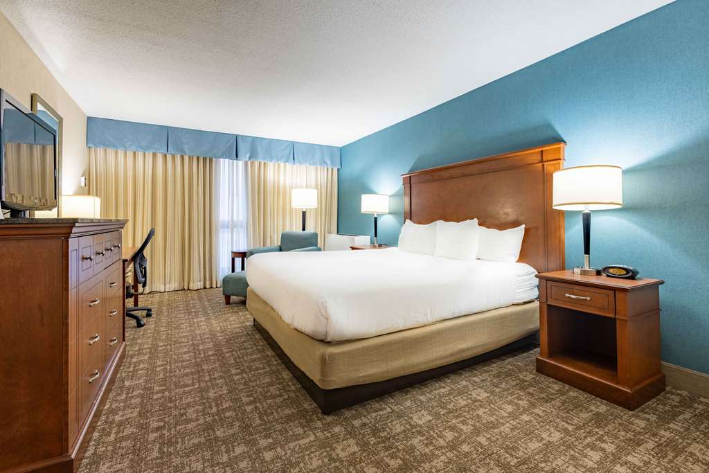 Pear Tree Inn St. Louis Near Union Station - photo 13